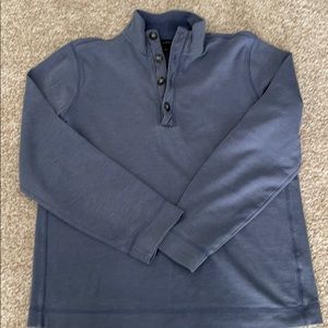 Men’s Banana Republic long sleeve henley - L